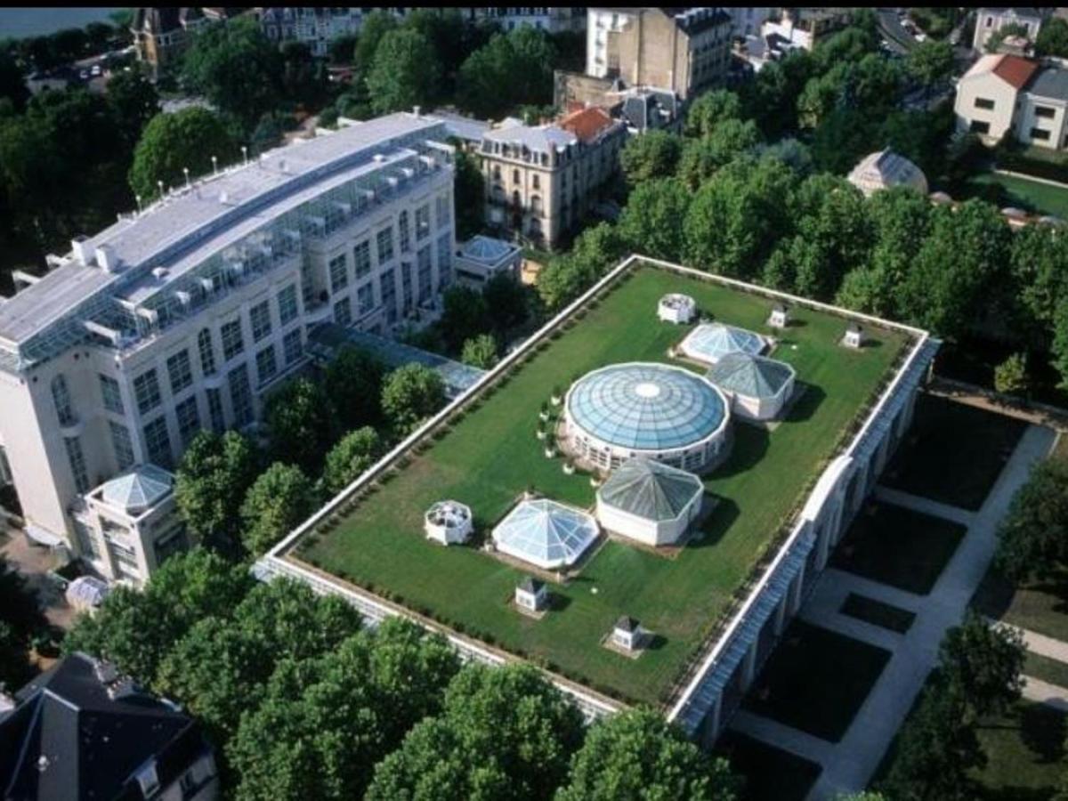 Appartement Elegant Et Confortable Au Coeur De Vichy, Pres De L'Opera Et Des Parcs Napoleon III - Fr-1-489-303 Eksteriør bilde